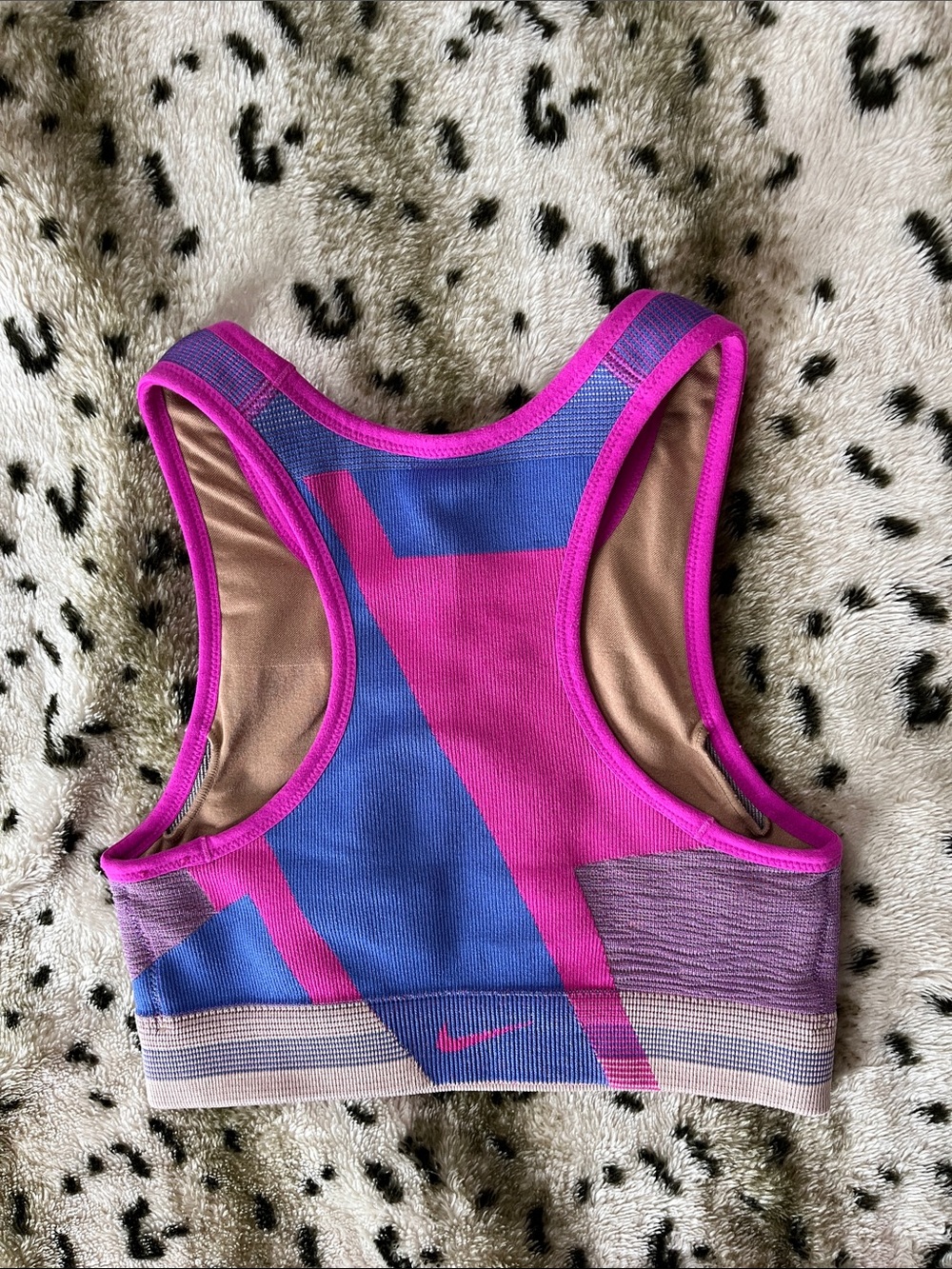 Nike Women’s Pink, Blue & Light Purple Colorblock Leggings Set - Picture 11 of 16